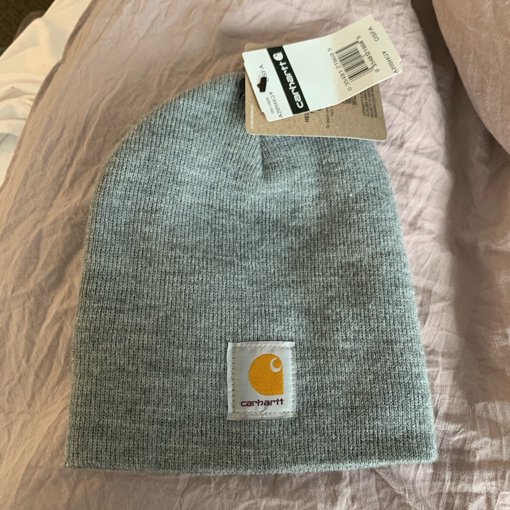 light grey carhartt beanie